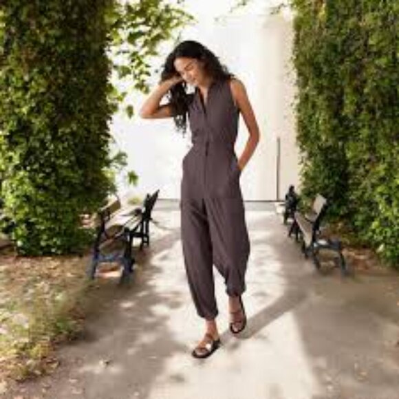 Athleta Brooklyn Utility Jumpsuit NWT, 14 Dark Grey - Picture 9 of 9